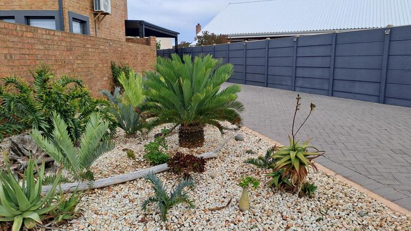 4 Bedroom Property for Sale in Jongensfontein Western Cape